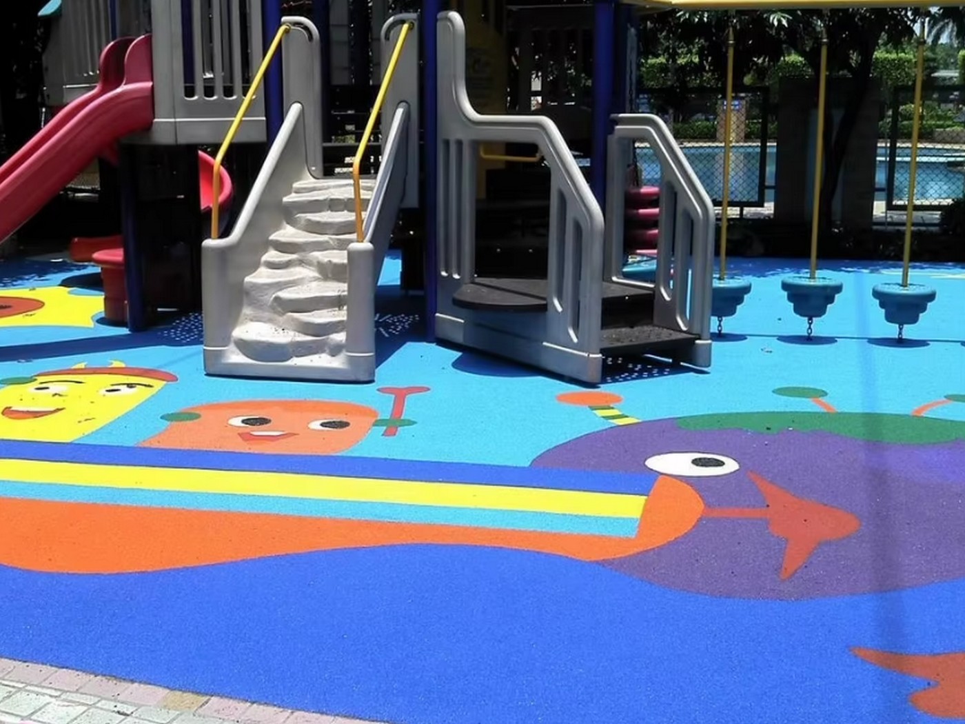 Çekmeköy Soğukpınar Mahallesi kauçuk zemin kaplama