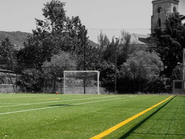 Futbol Sahası Zemin Kaplama