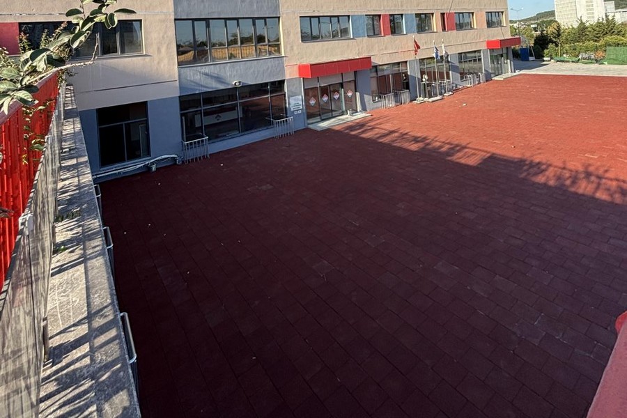 Kauçuk Kaplama Okul