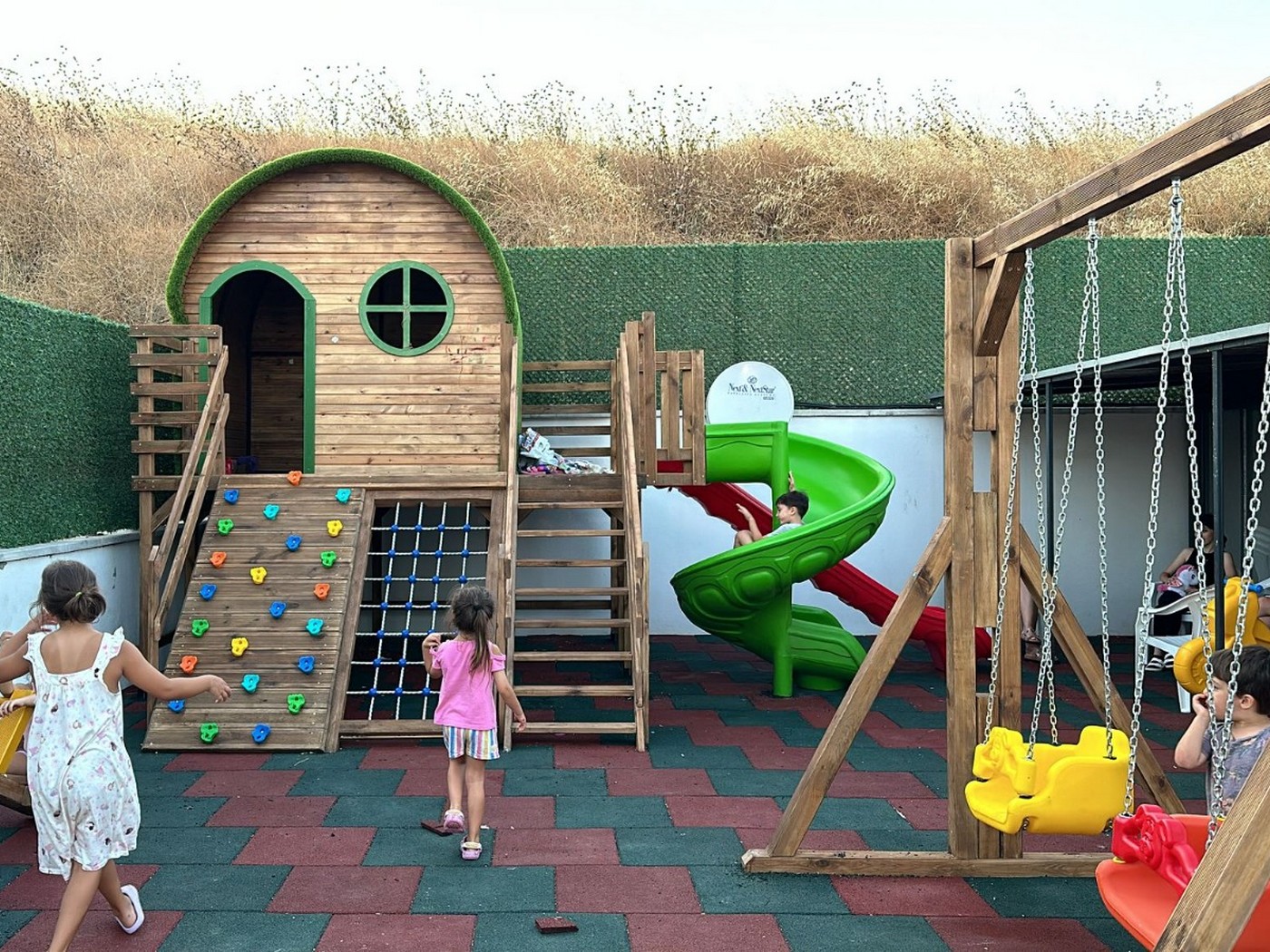 Maltepe Yalı Mahallesi kauçuk zemin kaplama