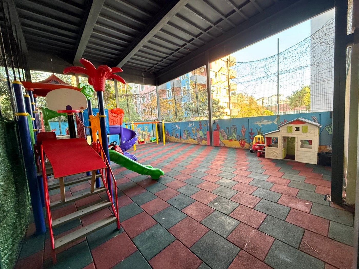 Sancaktepe Emek Mahallesi kauçuk zemin kaplama