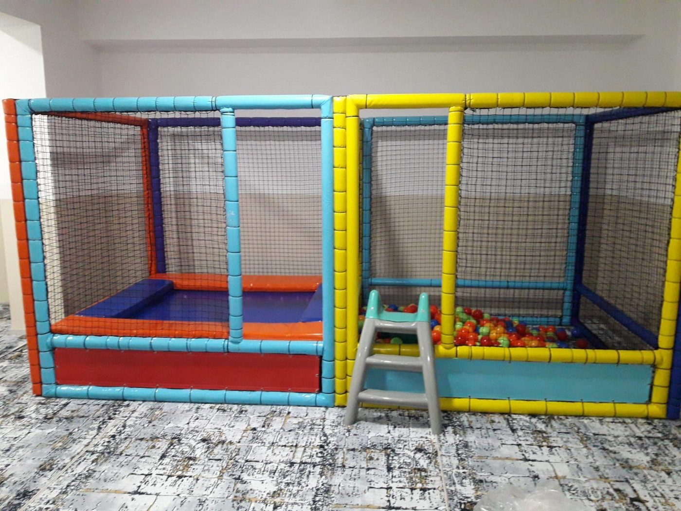 Ataşehir Akrilik Zemin Kaplama