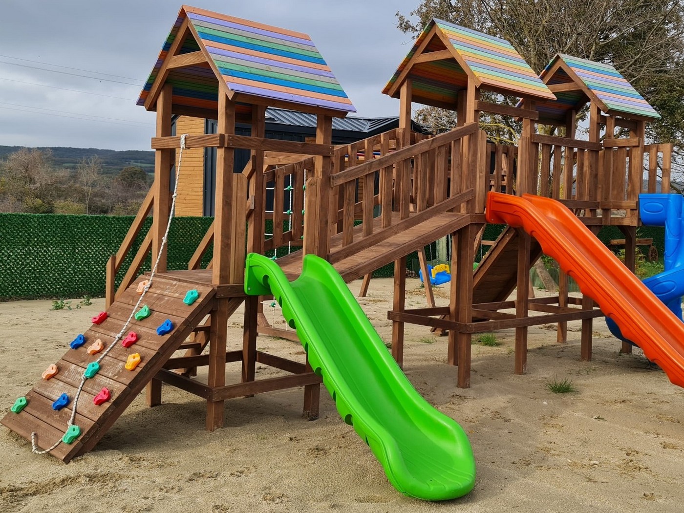 Beşiktaş Akrilik Zemin Kaplama