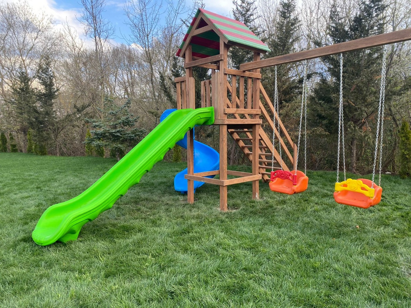Sultanbeyli Park Bahçe Oyun Grupları